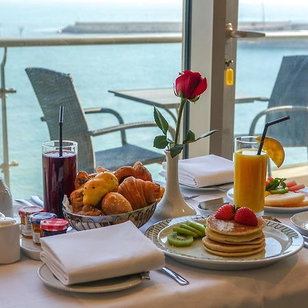 Al Kout Beach Hotel Kuwait City ภายนอก รูปภาพ