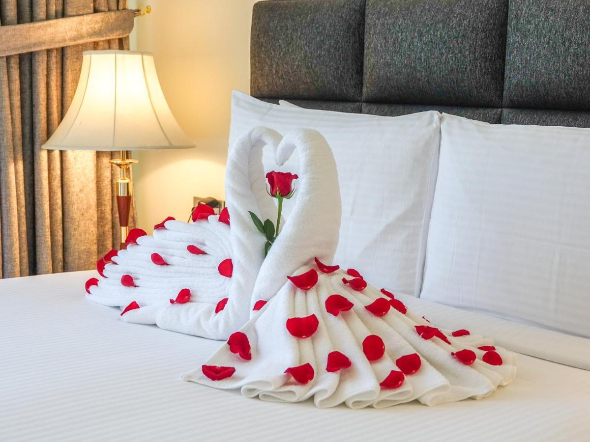 Al Kout Beach Hotel Kuwait City ภายนอก รูปภาพ