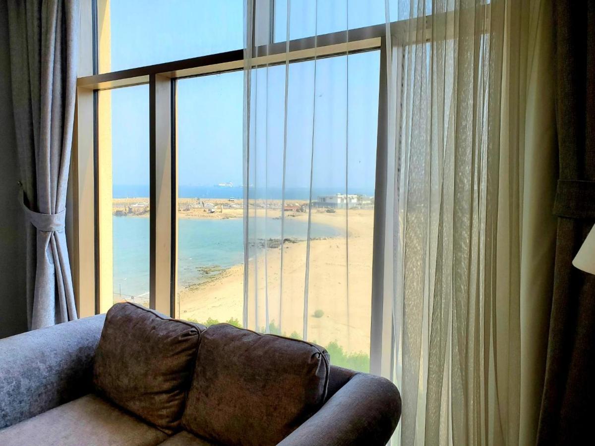 Al Kout Beach Hotel Kuwait City ภายนอก รูปภาพ