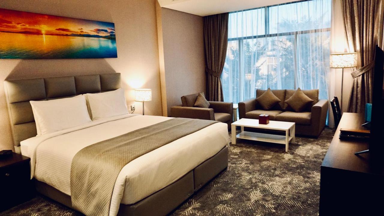 Al Kout Beach Hotel Kuwait City ภายนอก รูปภาพ